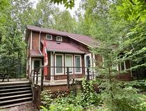 10 Beech Cres