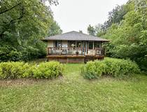 189 Grand Marais Blvd.