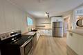 168 West Street, Lakeshore Heights (9 of 45) / click on image for larger view