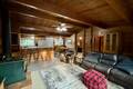 120 Bayview Drive, Lakeshore Heights (8 of 49) / click on image for larger view