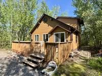 2 Bayview Cres.
