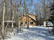 2 Bayview Cres. / click on image for larger view